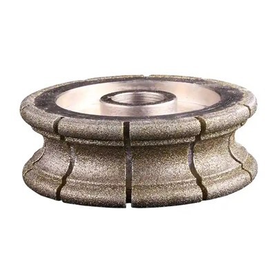 Meule diamantée profilée
